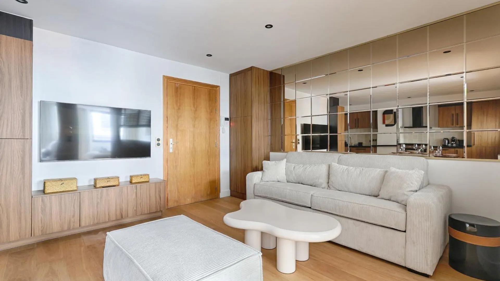 Sentier Historical Center Luxury & Design Apartment 2Br Paris France
